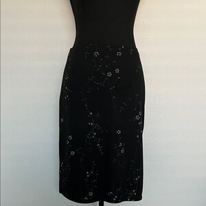 Black Floral Pencil Skirt